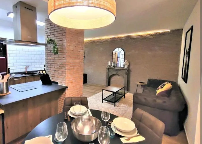 Haus Vargas Apartment